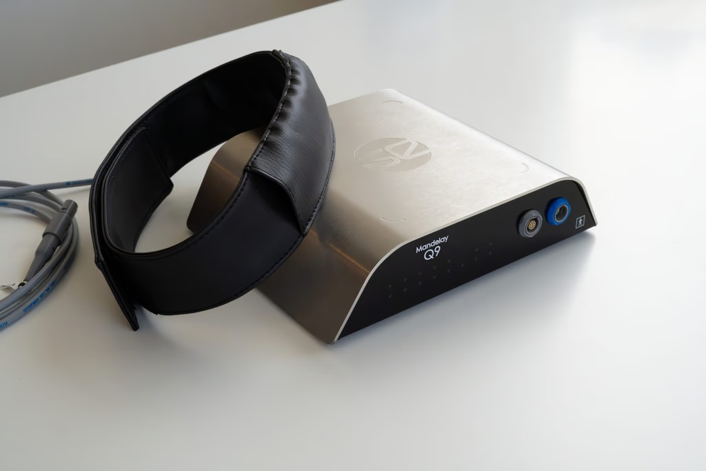 Biofeedback device product image used for approved public equipment evidence.